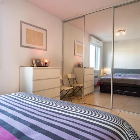 Tres Bel Apartment *